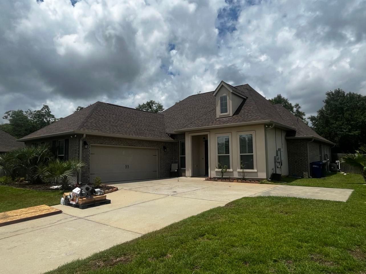residential gutter installation | Fairhope, AL | Southern Gutters LLC