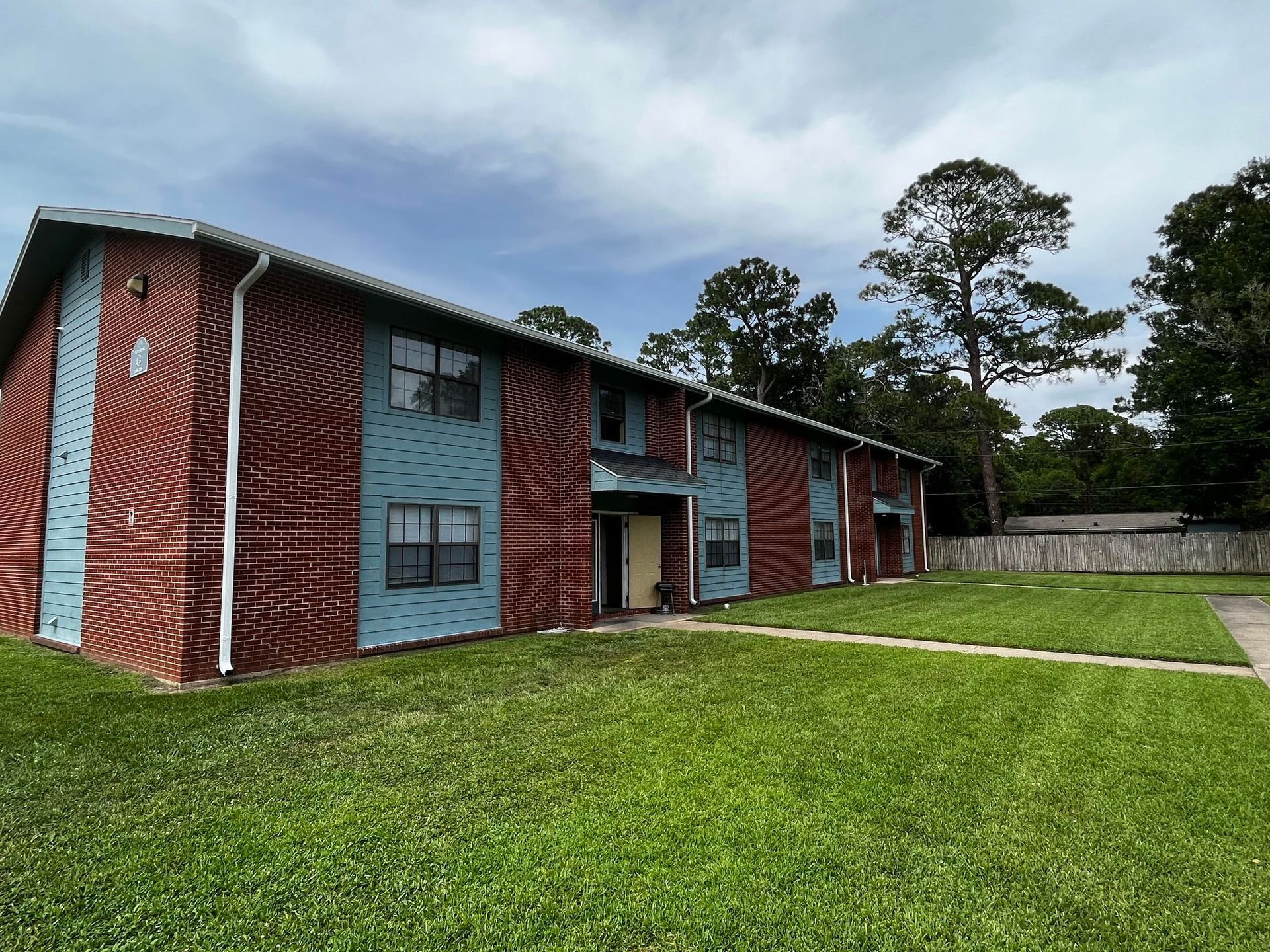 commercial gutter installation | Pascagoula, MS | Southern Gutters LLC