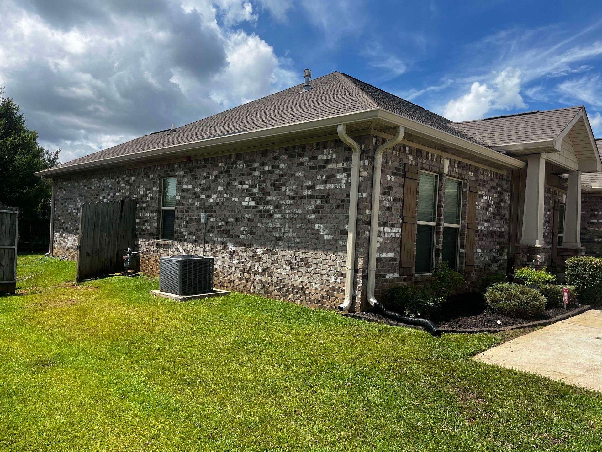 residential gutter installation | Mobile, AL | Southern Gutters LLC