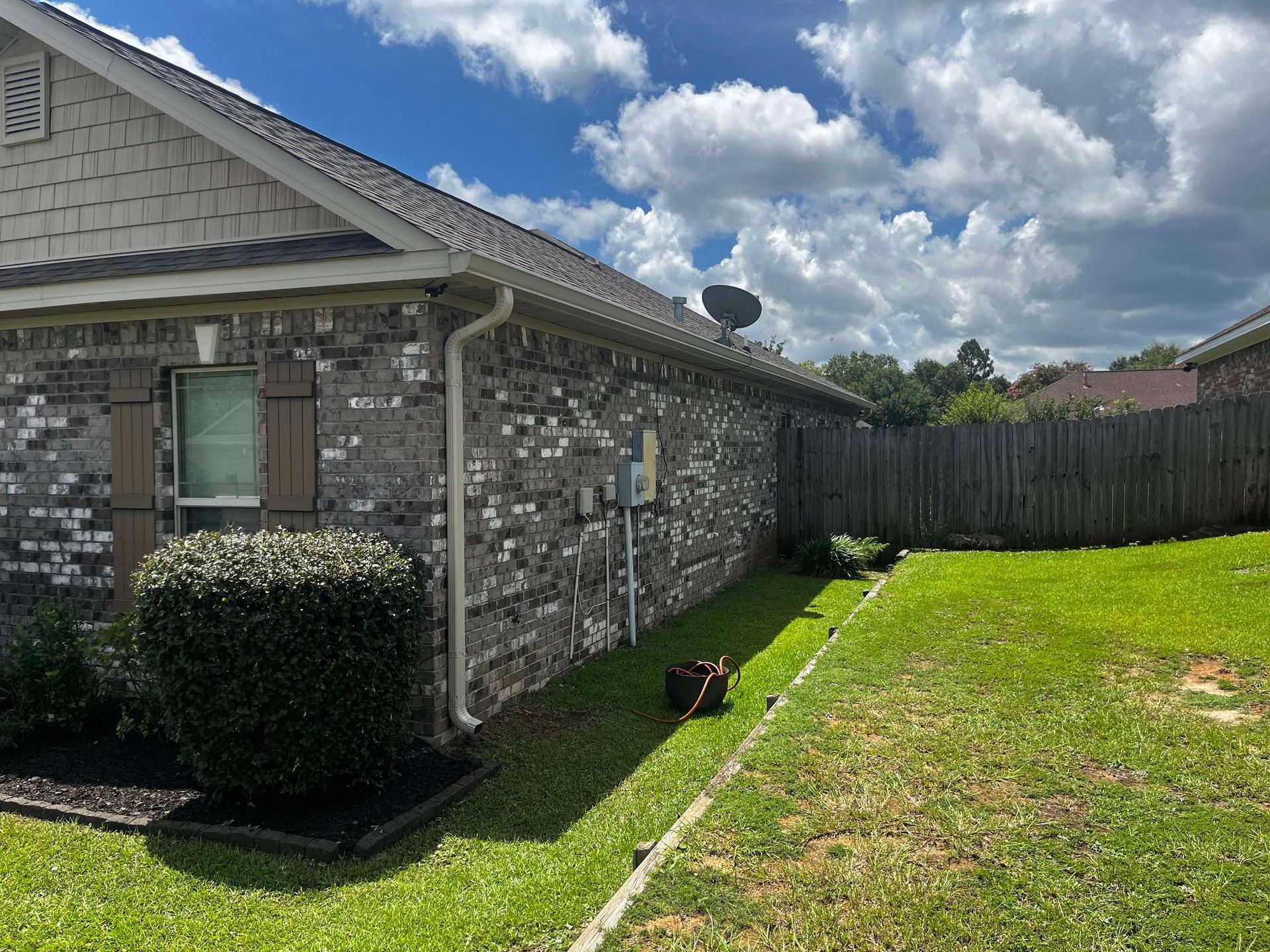 residential gutter installation | Mobile, AL | Southern Gutters LLC