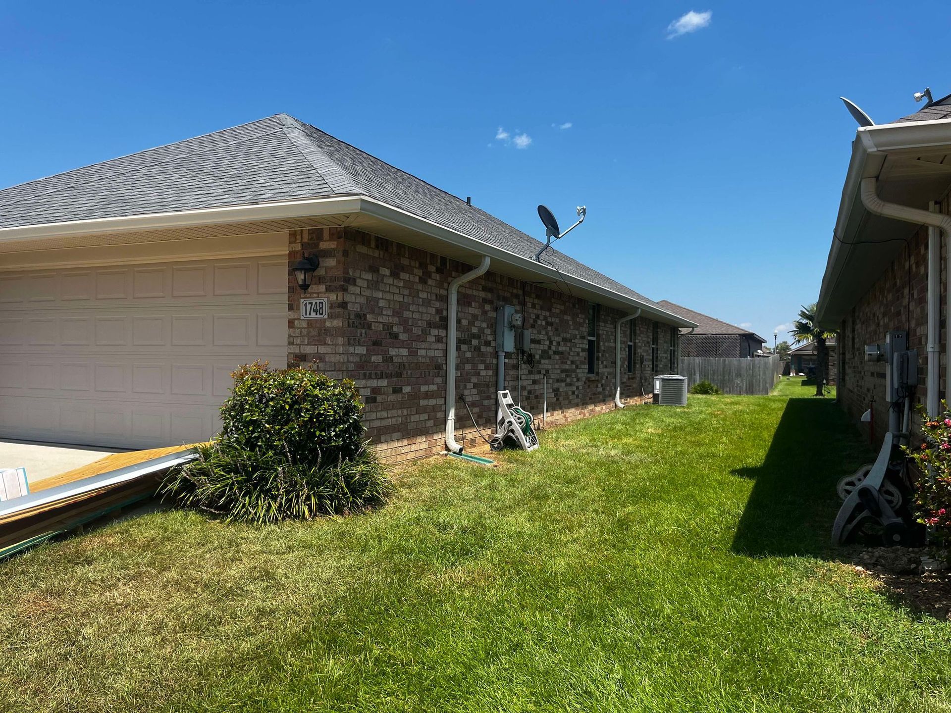 residential gutter installation | Mobile, AL | Southern Gutters LLC
