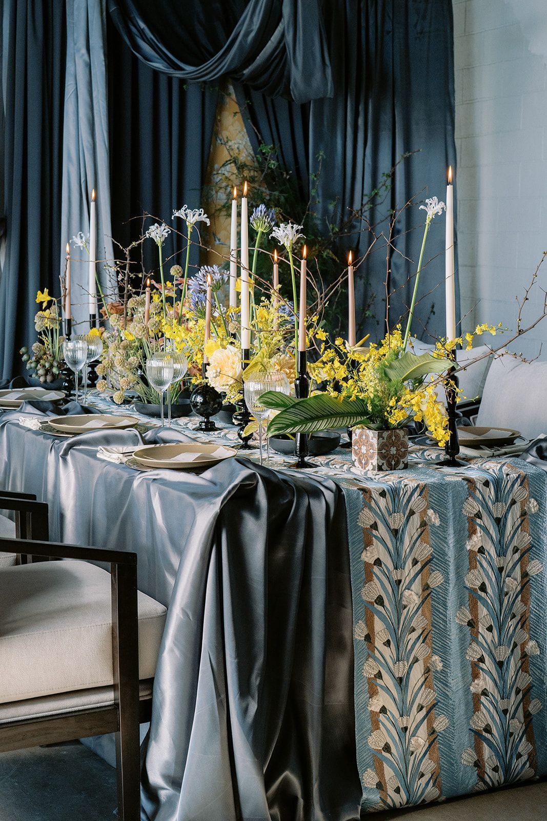Tablescape florals and styling at photoshoot space for rent in Longmont, Colorado.
