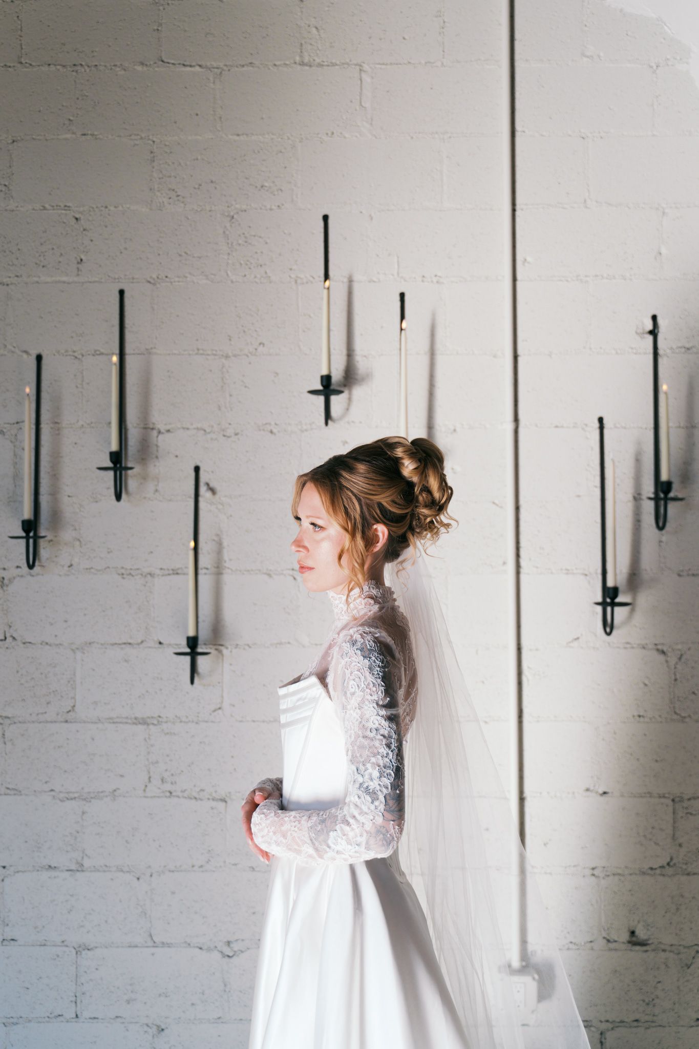 Modern space available for photoshoots near Boulder, CO.