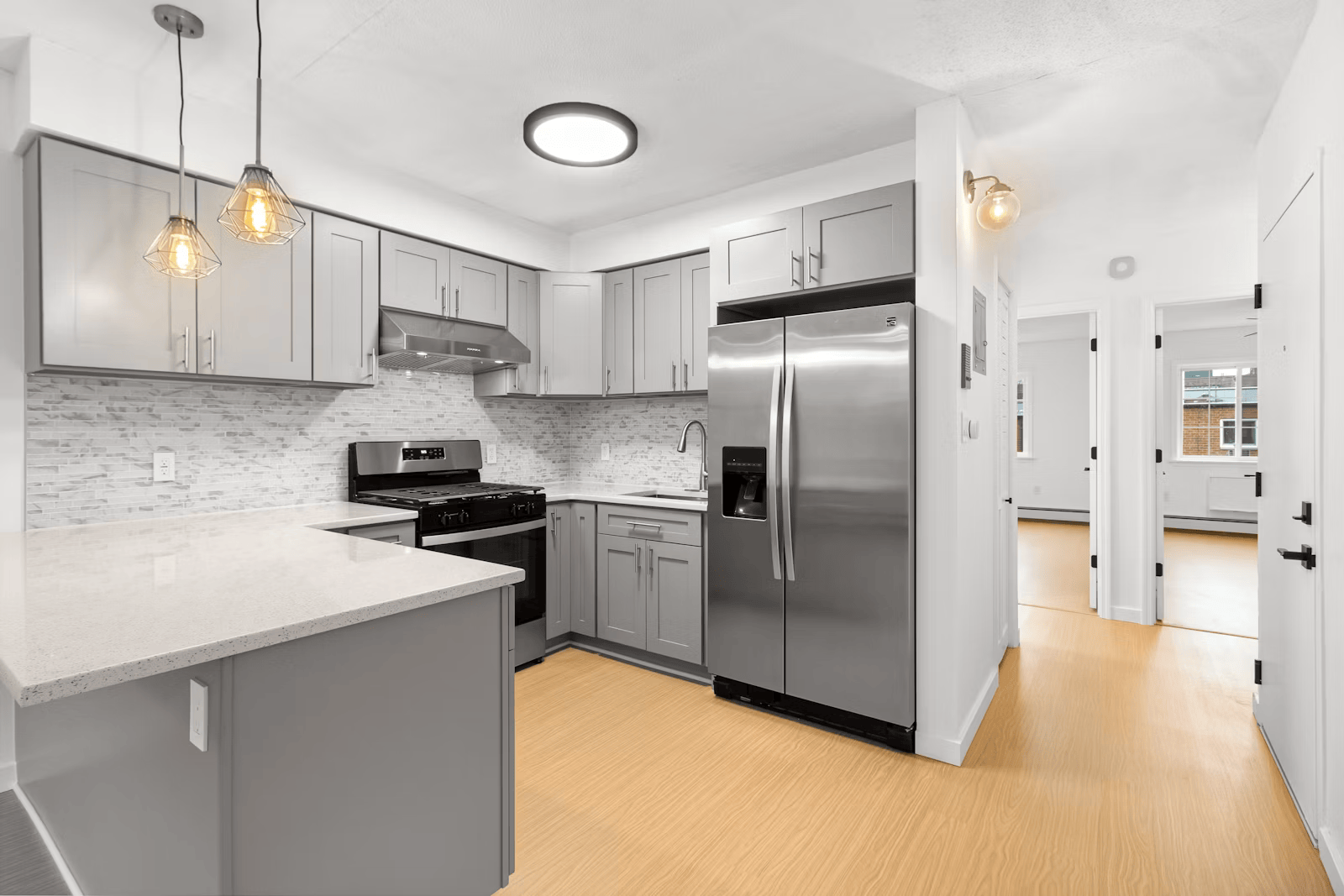 Express appliance services Fresno CA, modern kitchen with refrigerator and range serviced