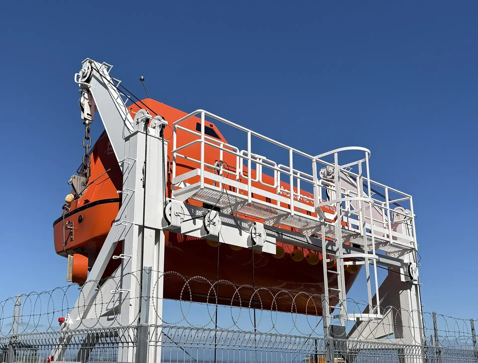 Custom stainless and aluminium fabrication for boats, trailers, and vehicles. Durable, corrosion-resistant, and engineered to perform outdoors.