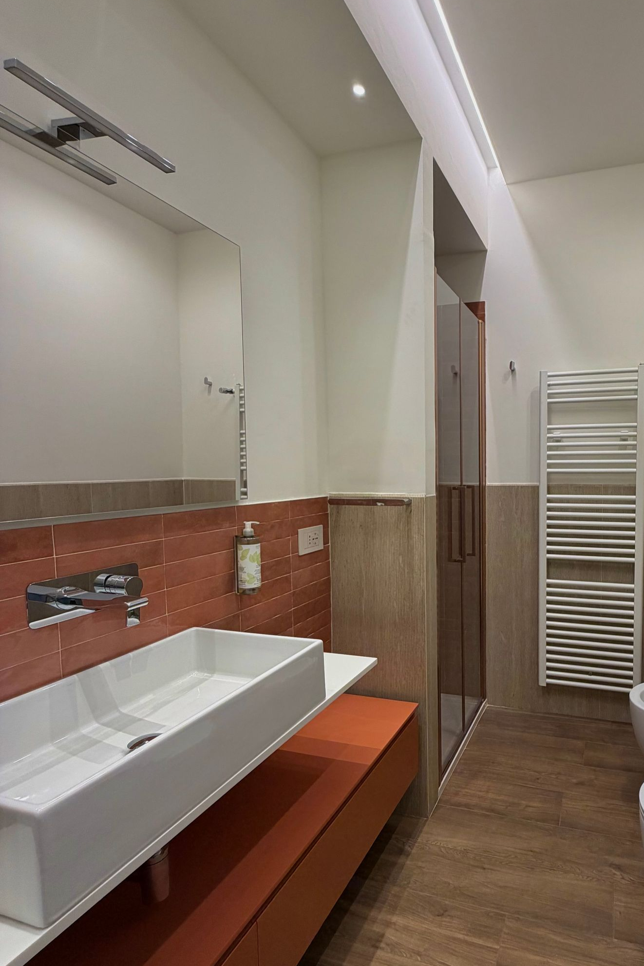 bagno camera cinabrese