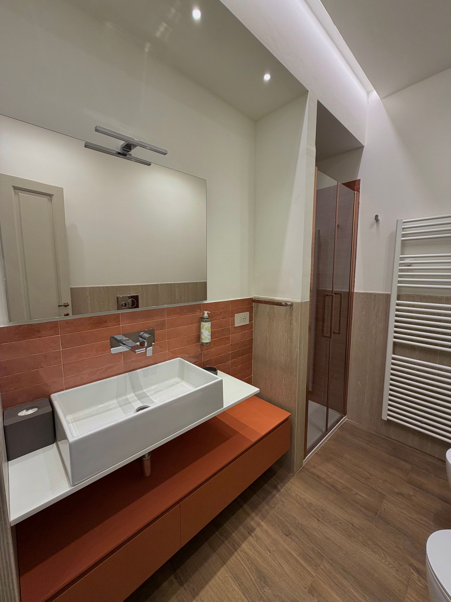 bagno camera cinabrese