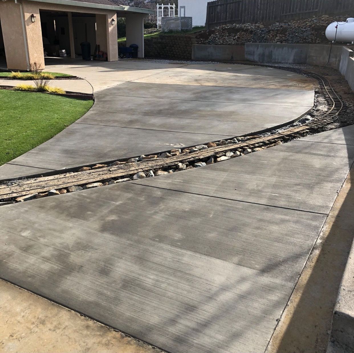 finished concrete driveway