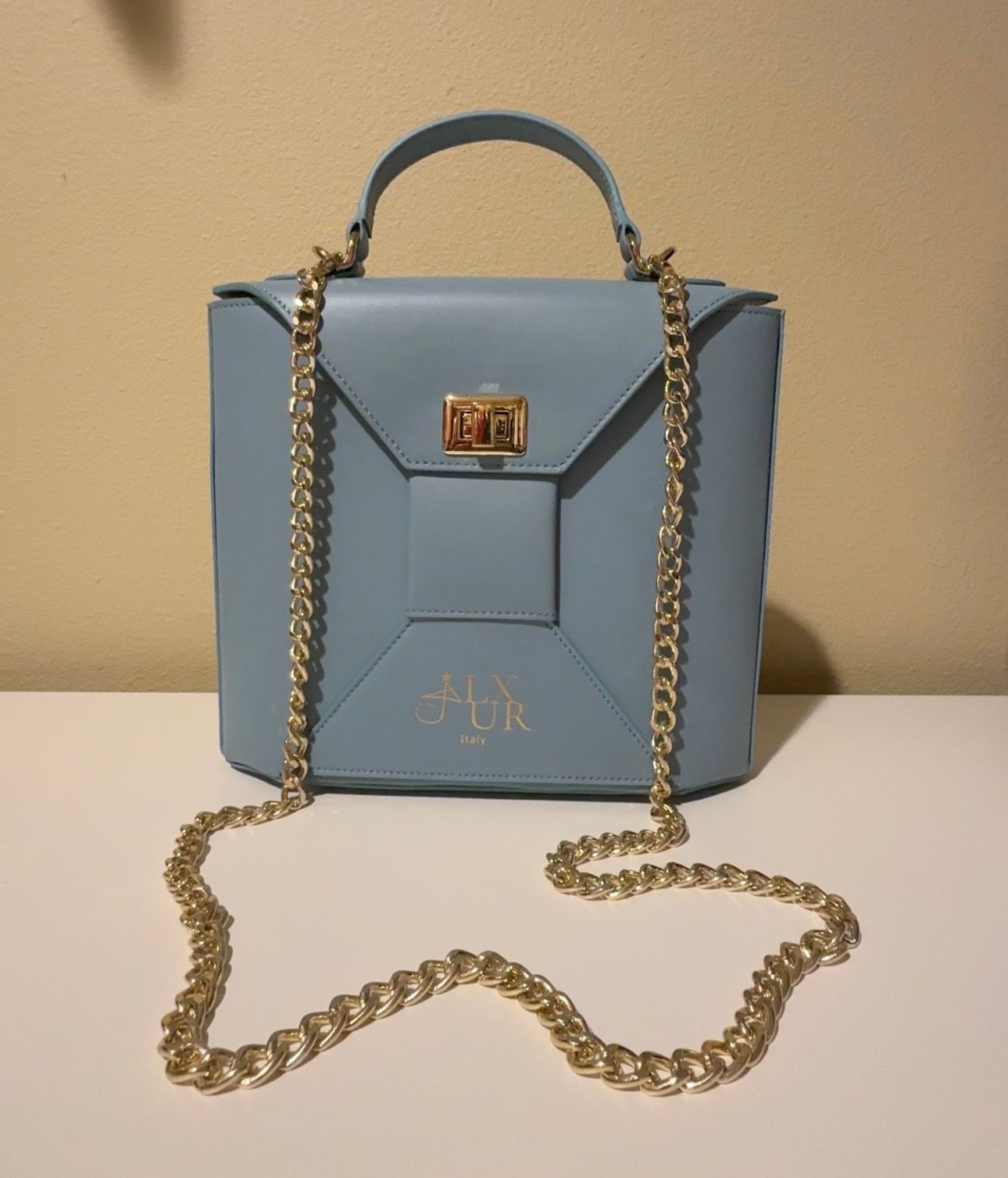 Flap Crossbody Bag 
