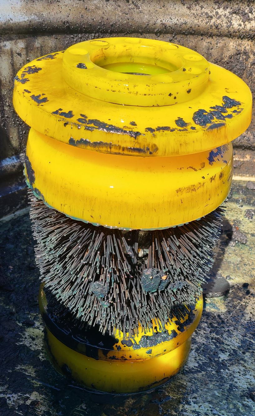 Cleaning Pig after being ran- Enduro