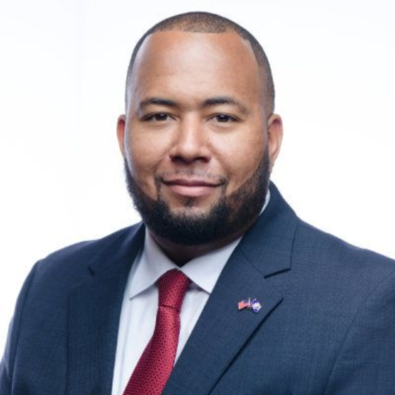 Attorney Ezra Pettis, Jr., Esq. Headshot
