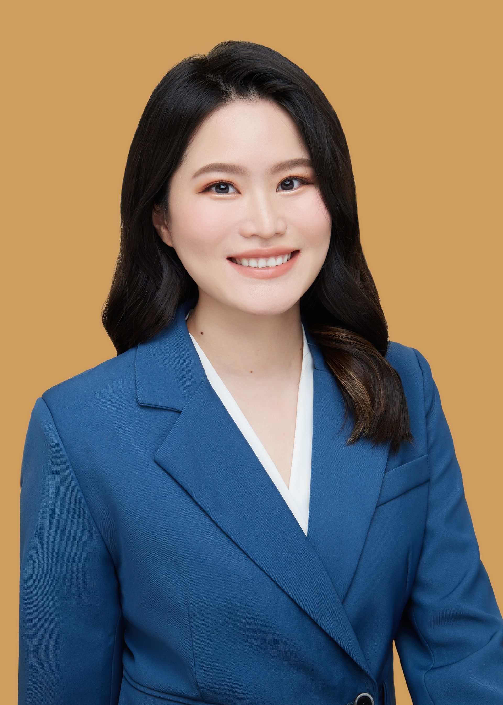Elaine Yang