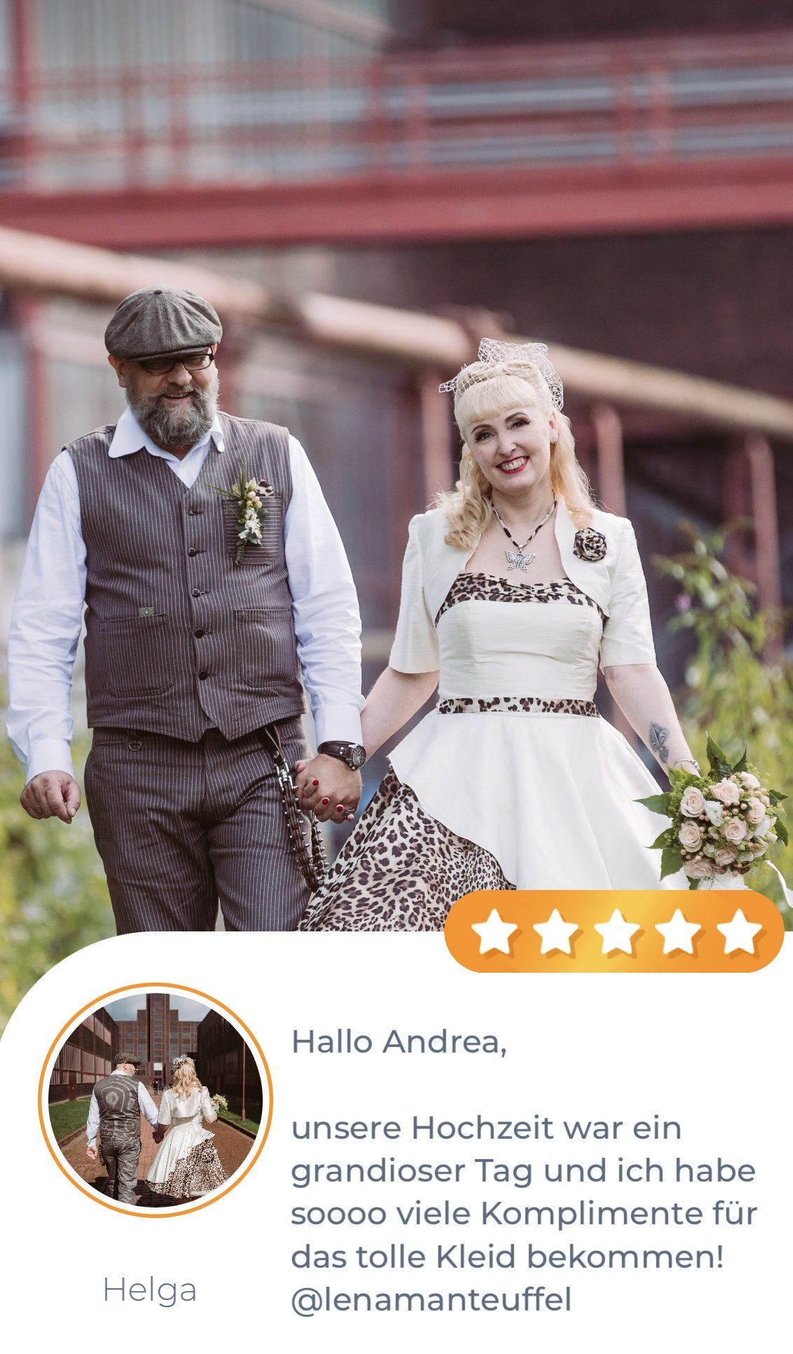Ein Mann und eine Frau halten vor einem Gebäude Händchen.