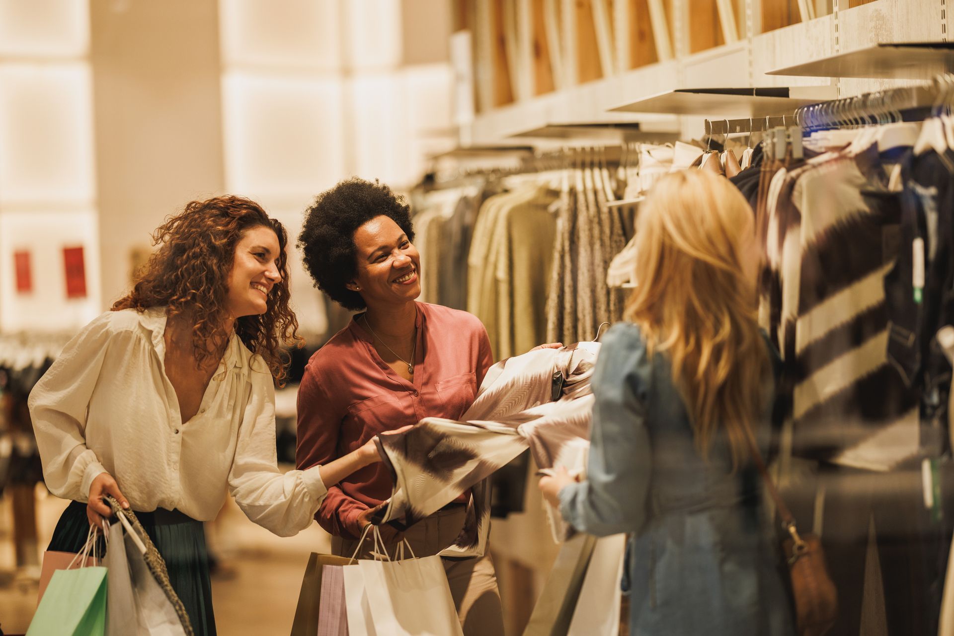 How to Attract the Right Buyers When Selling Your Business How to Attract the Right Buyers When Selling Your Business
