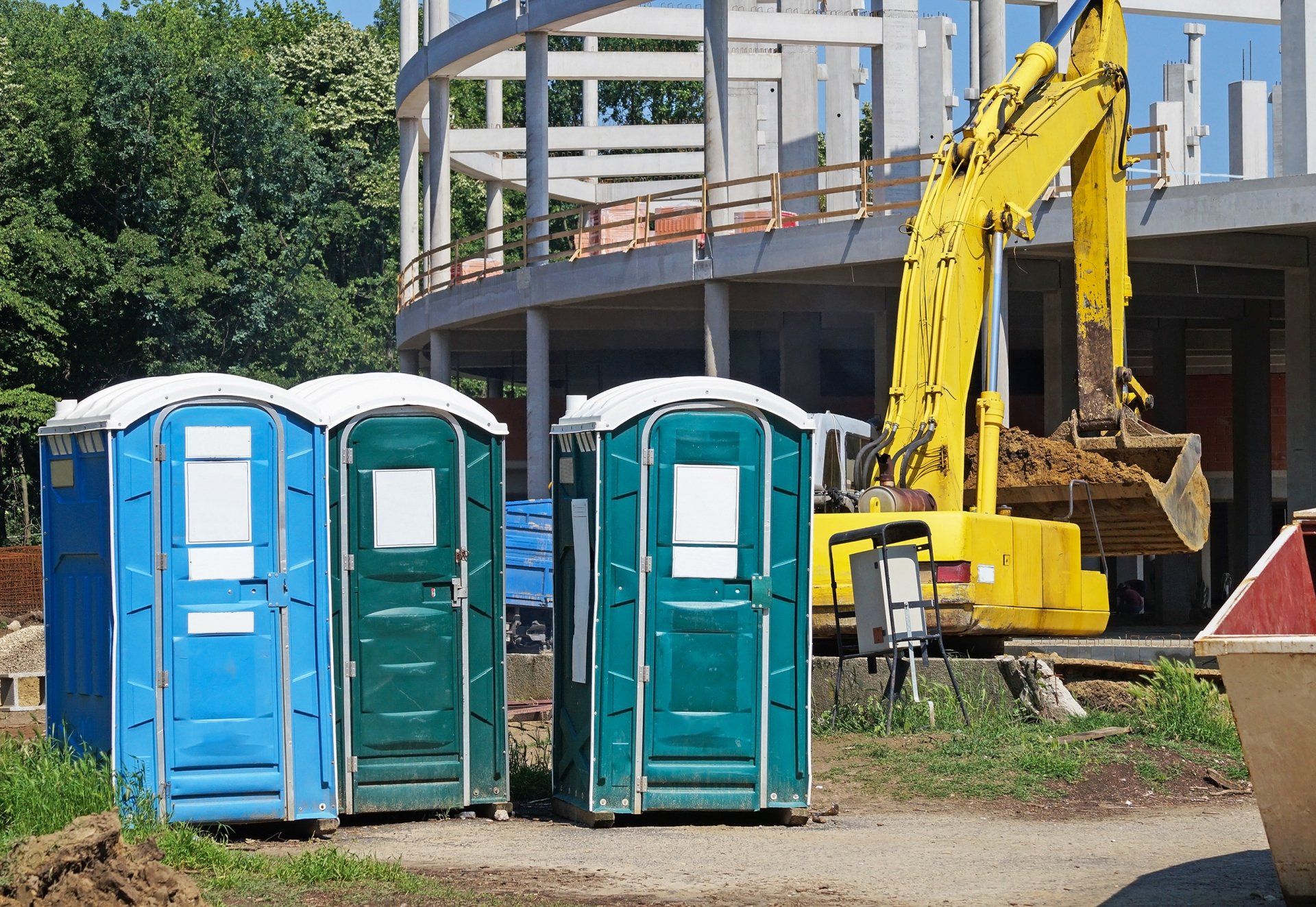 High-Rise Portable Toilets - Memphis, RN - Arrow Portable Toilets