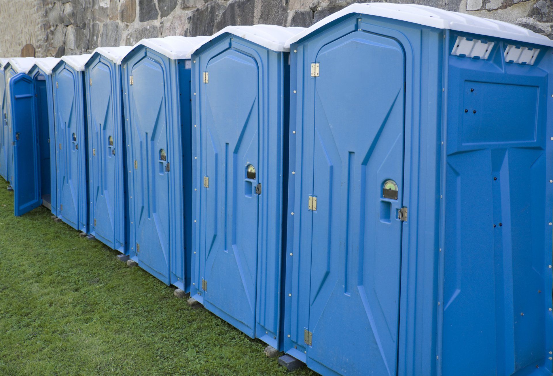 Tufway Portable Toilets - Memphis, RN - Arrow Portable Toilets
