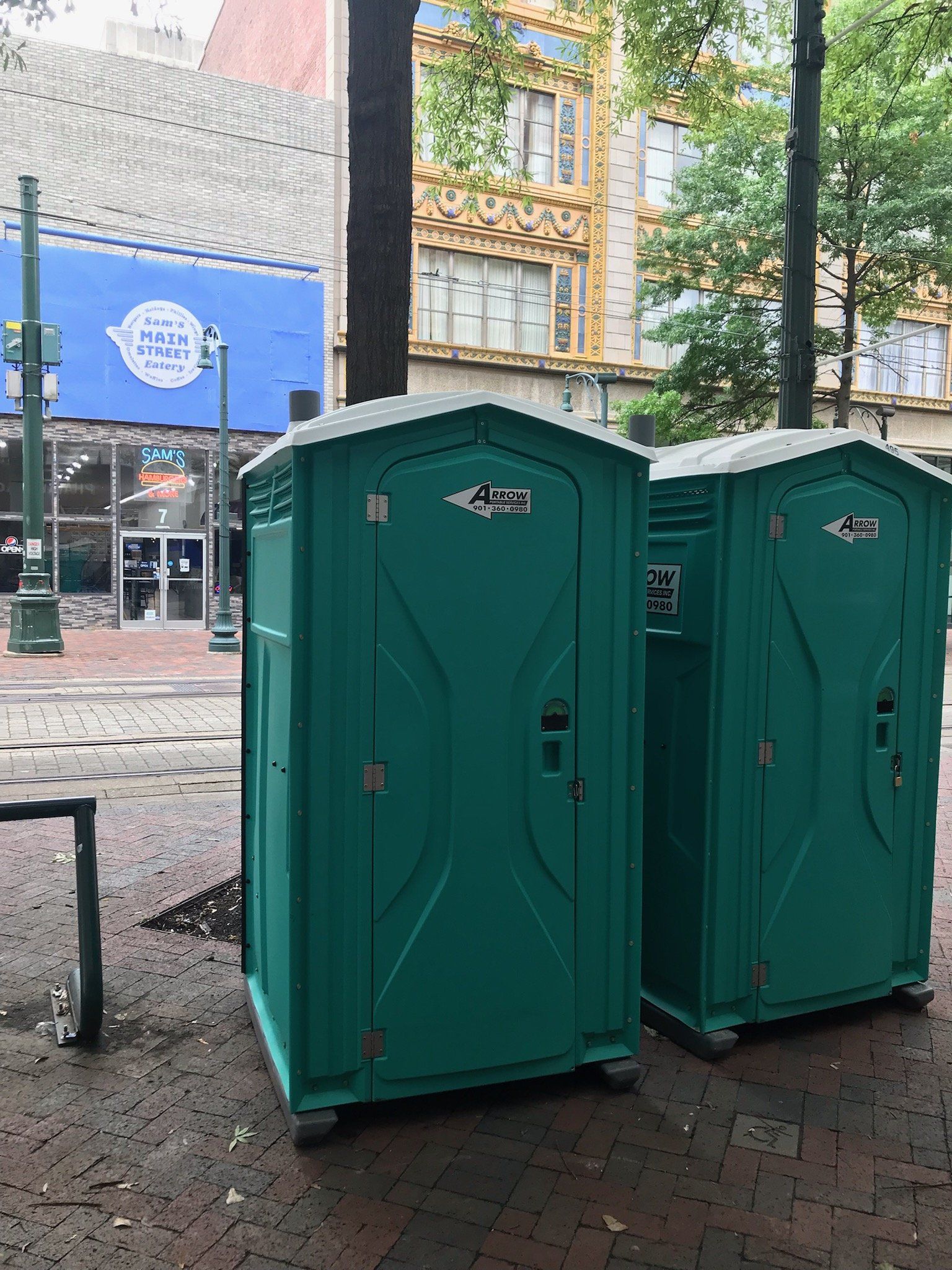 Yellow Portable Toilets - Memphis, RN - Arrow Portable Toilets