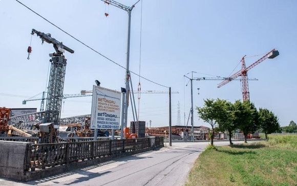 Azienda per noleggio gru
