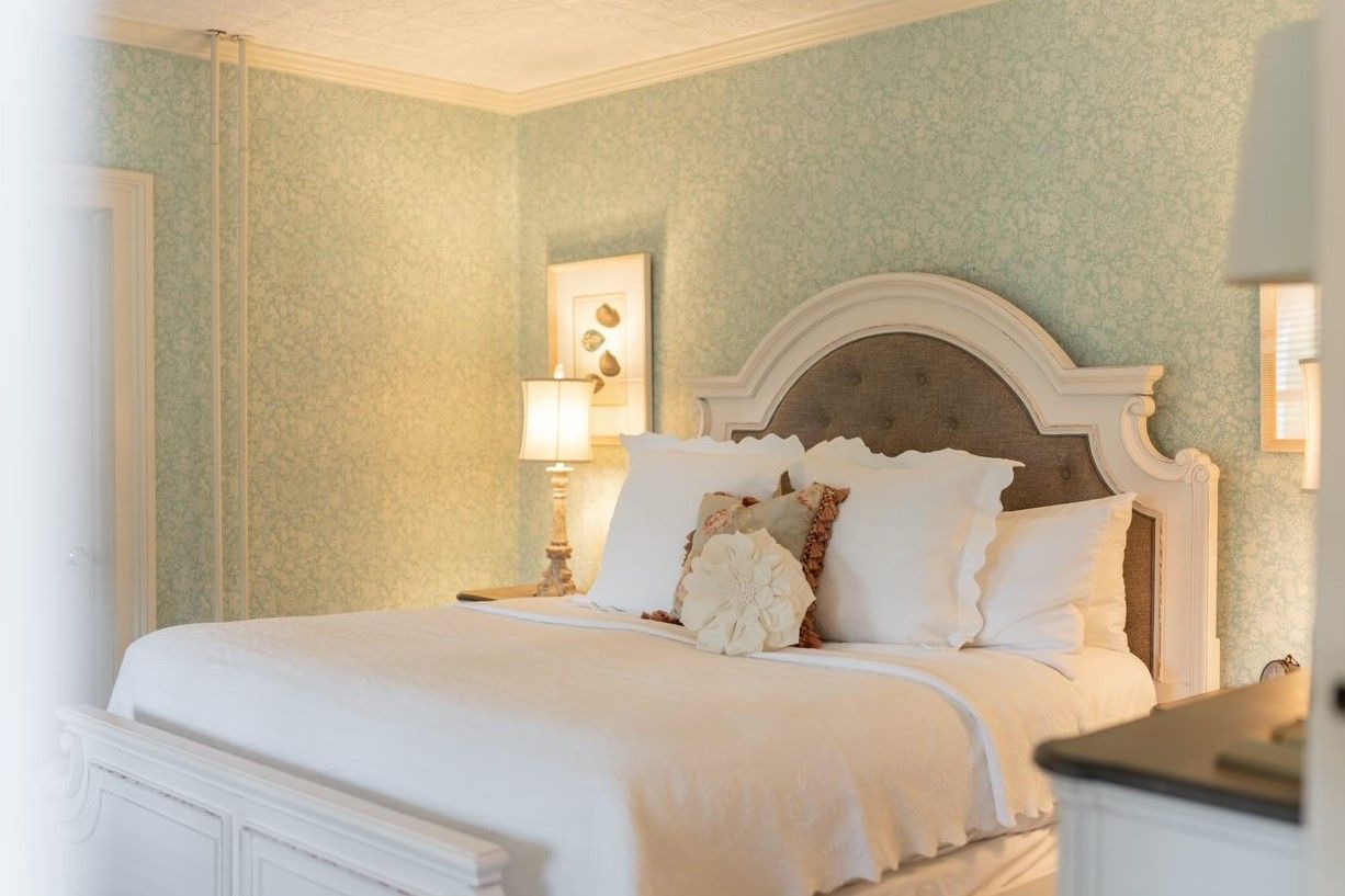 Clinton Suite
