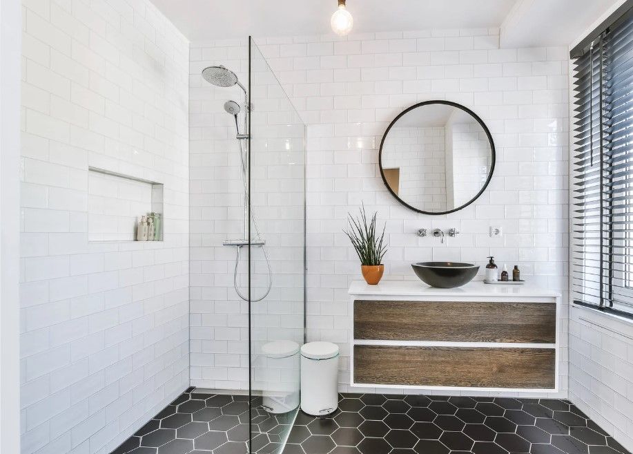 Derbyshire Plumbing & Heating Specialists new bathroom fitted in Ilkeston