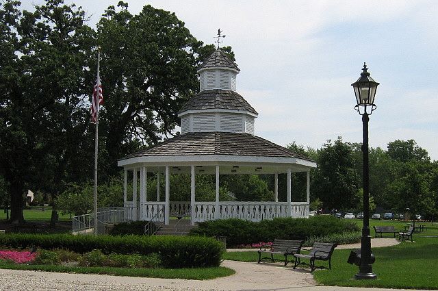 Bartlett Park gazebo in Bartlett Illinois showing the Park District community recreational space tha