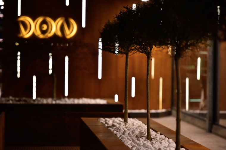 interni del ristorante di sushi Don Nippon Taste a Lissone