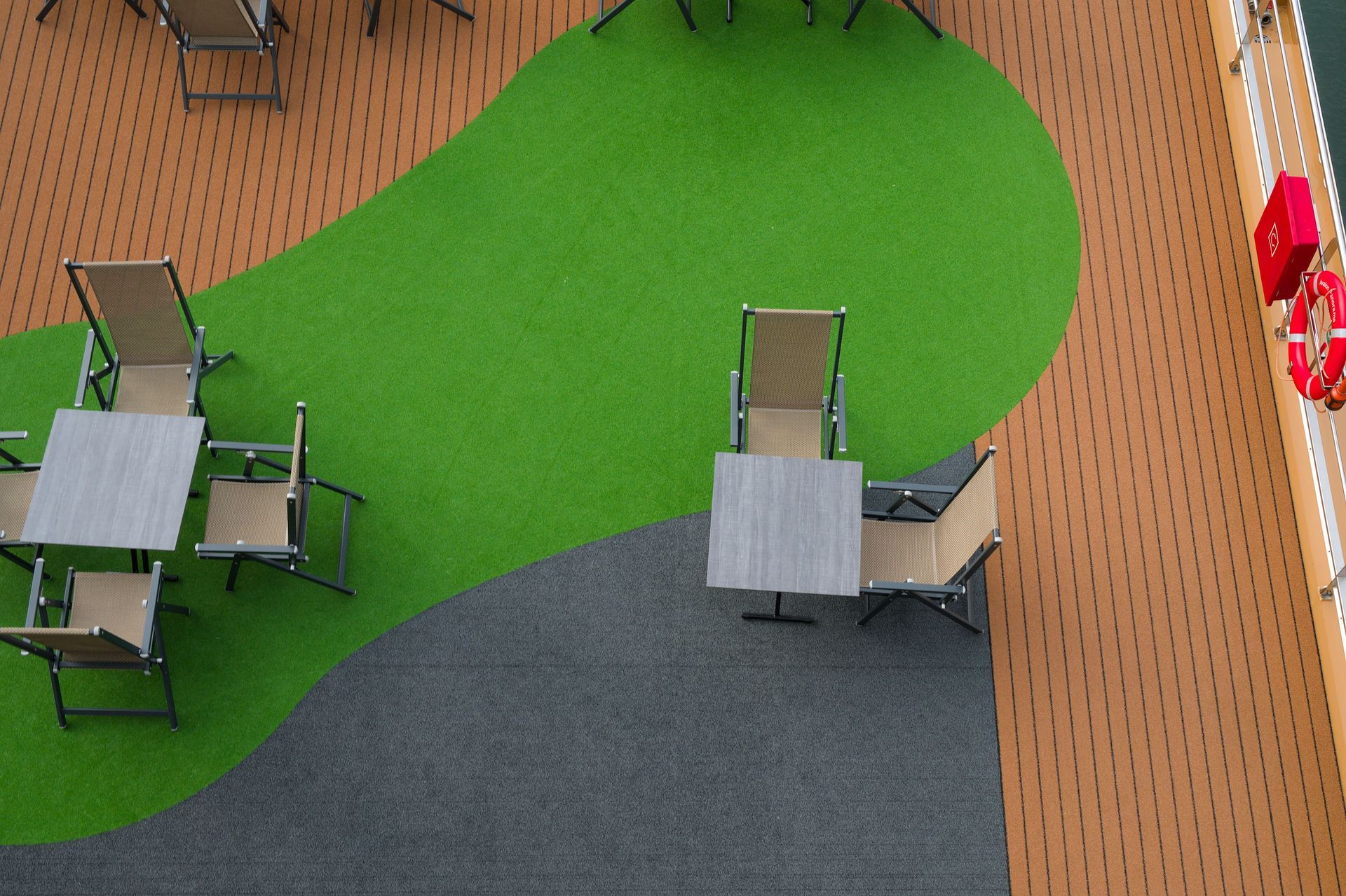 Artificial Grass vs Natural Grass for Schools