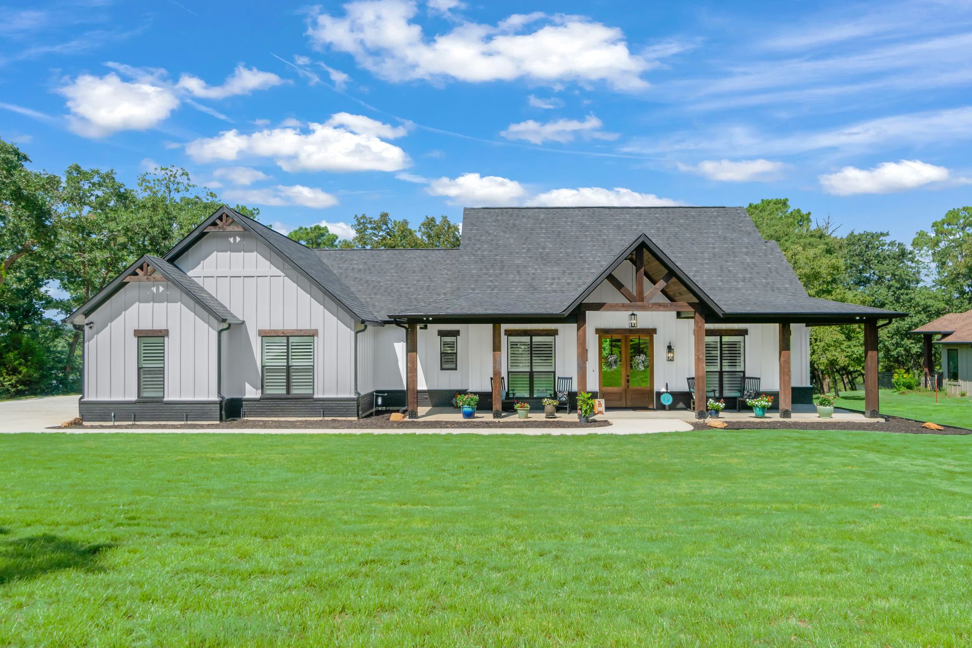 Custom Home Exterior Photos | Rustic Creek Homes