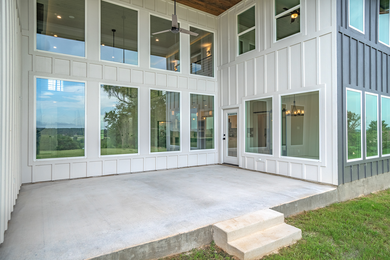 Custom Home Outdoor Living Space Photos | Rustic Creek Homes