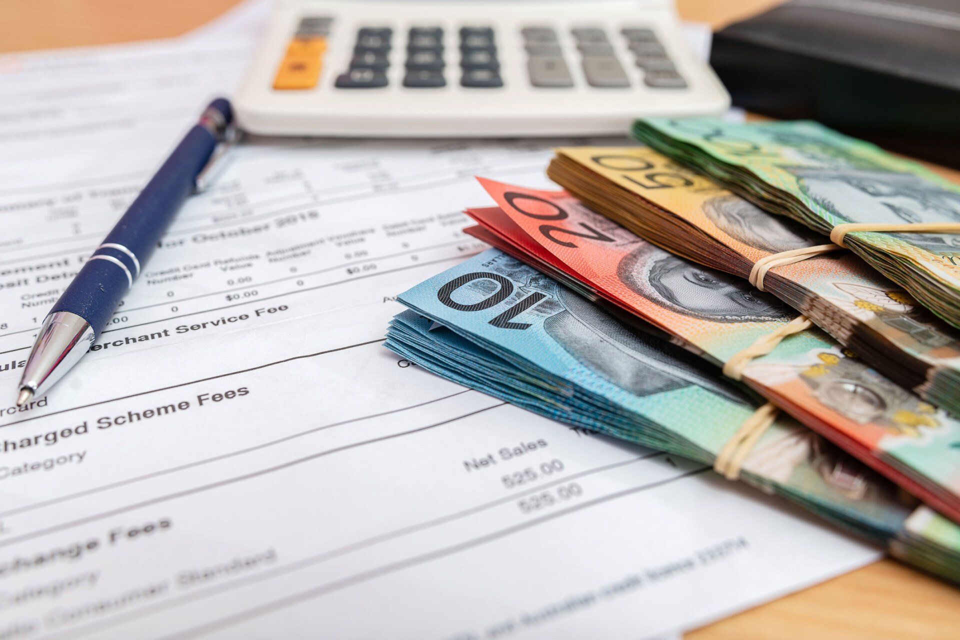 Australia's New Currency Notes — Geelong West, Vic — Geelong Finance Company