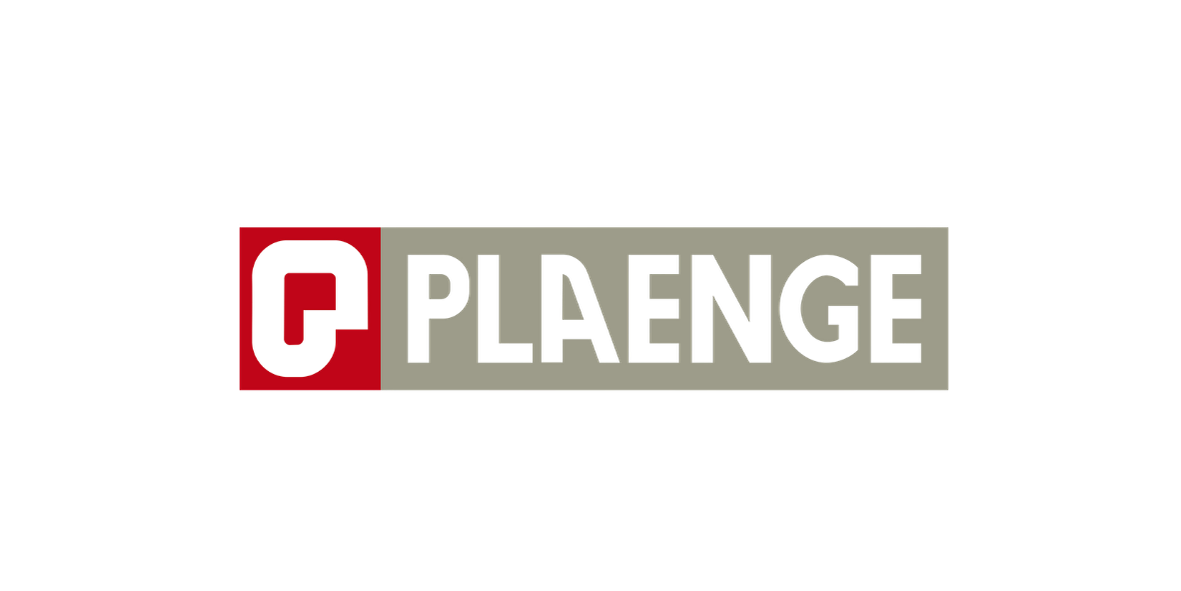 Logotipo PLAENGE com ícone vermelho e texto branco sobre fundo cinza.