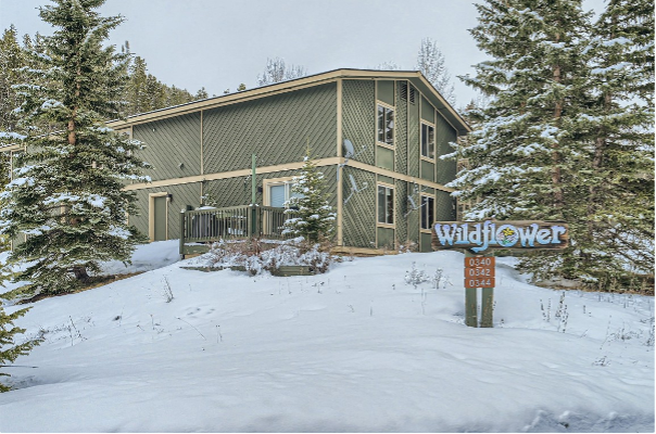 Wildflower I sign and building photo