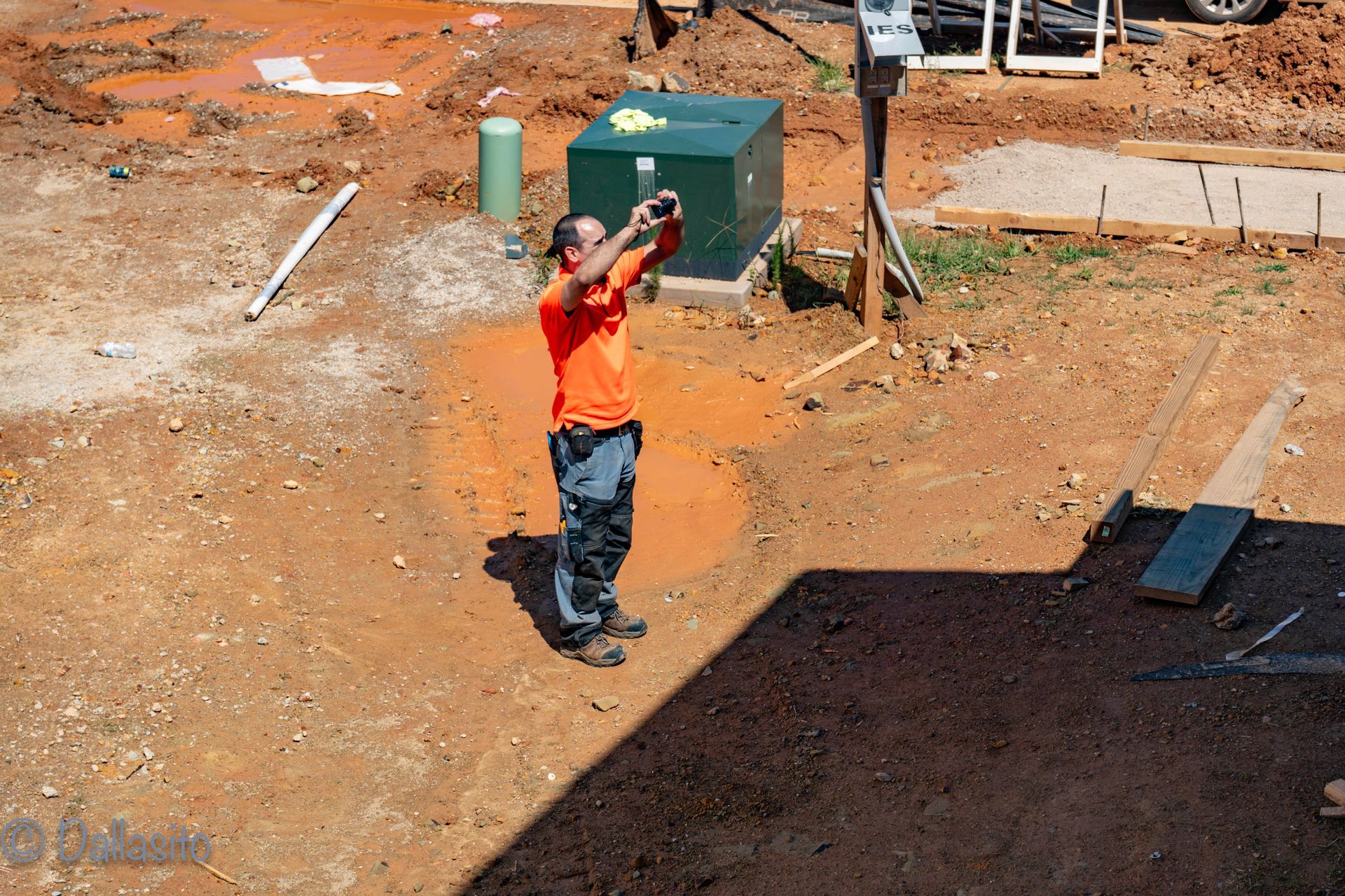 Do Home Inspectors Take Pictures?