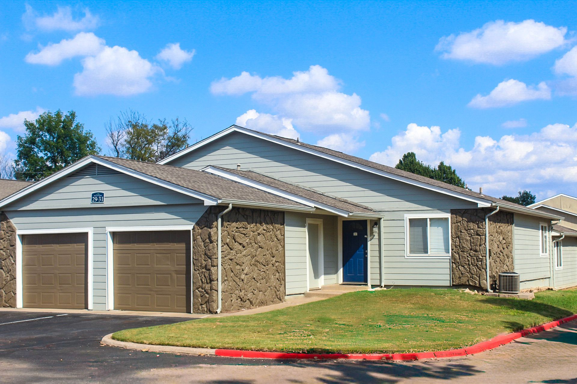 cottages at uco exterior links to page