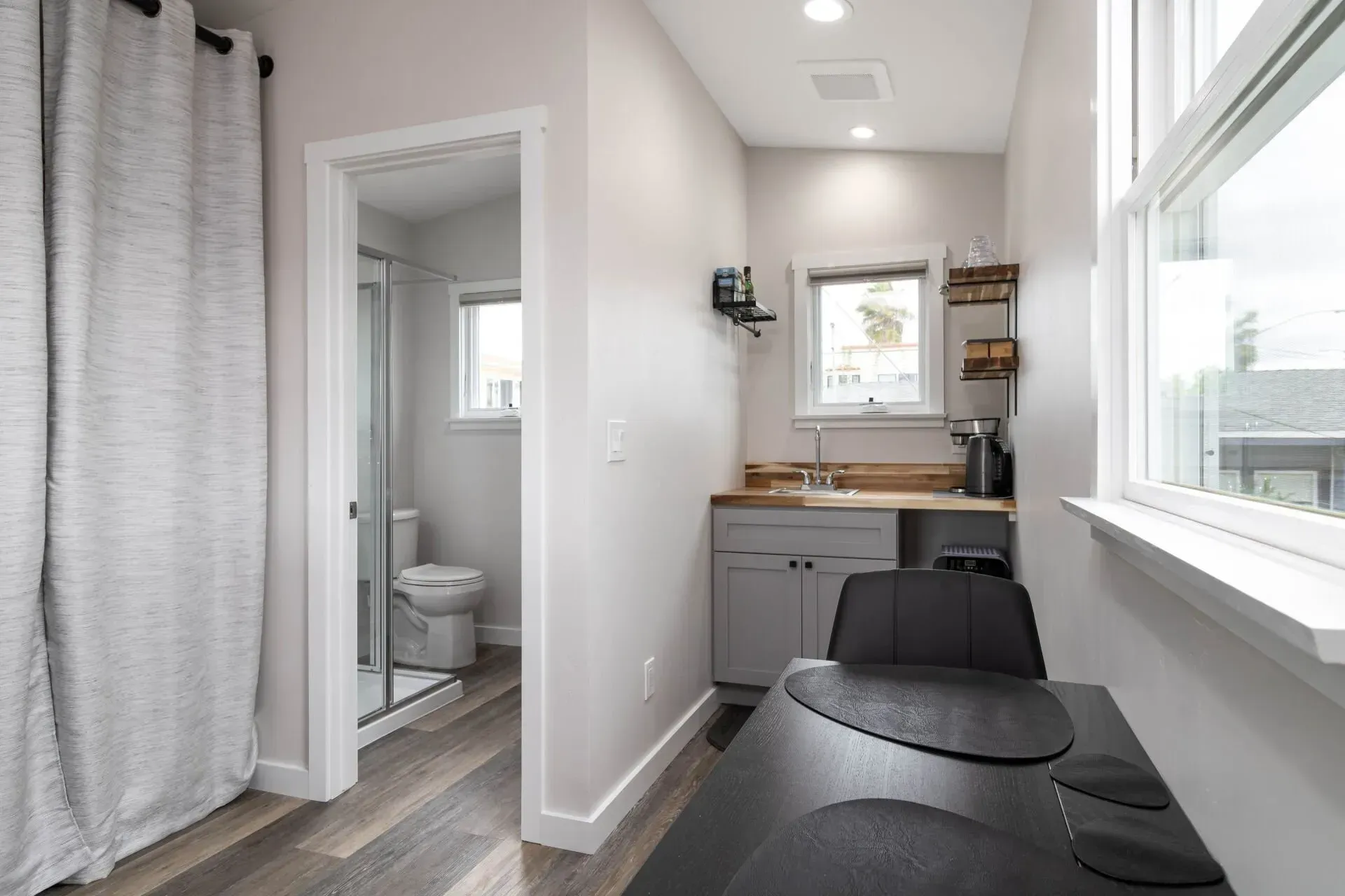 accessory dwelling unit kitchen and bathroom in san diego
