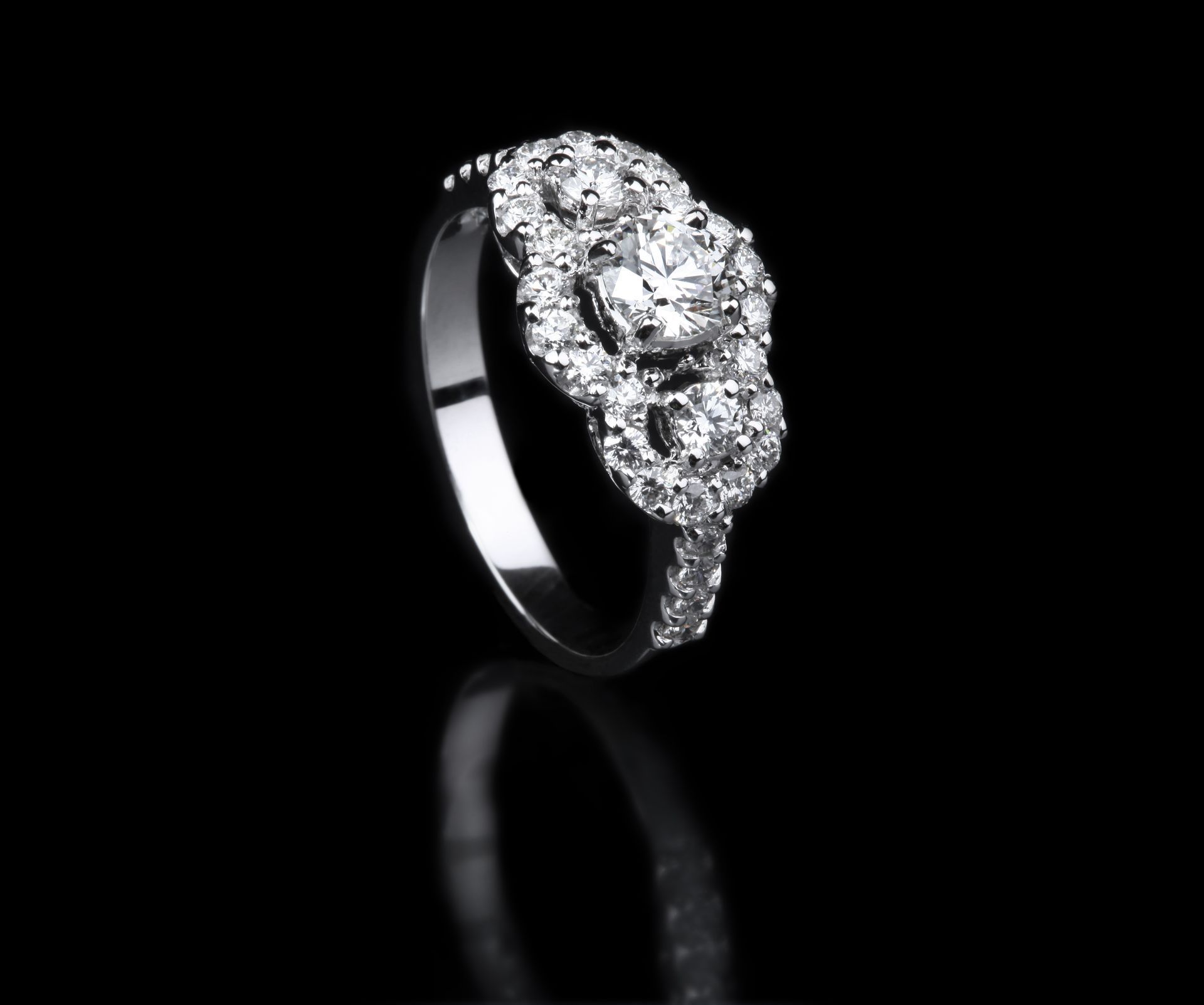 Handmade 2 Ct. White Gold Diamond Ring