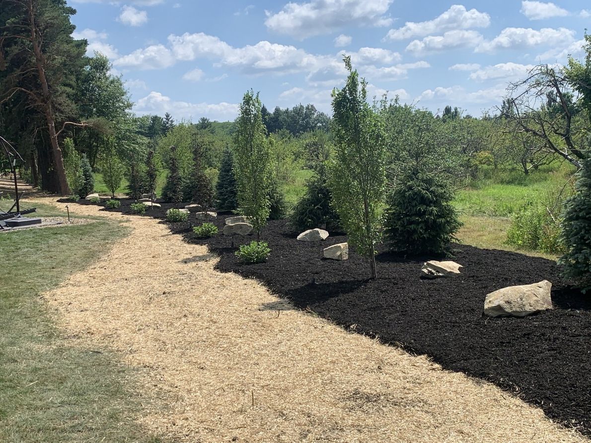 Landscaped Sorrounding  —  Medina, OH — Nature's Lawn-N-Shrub