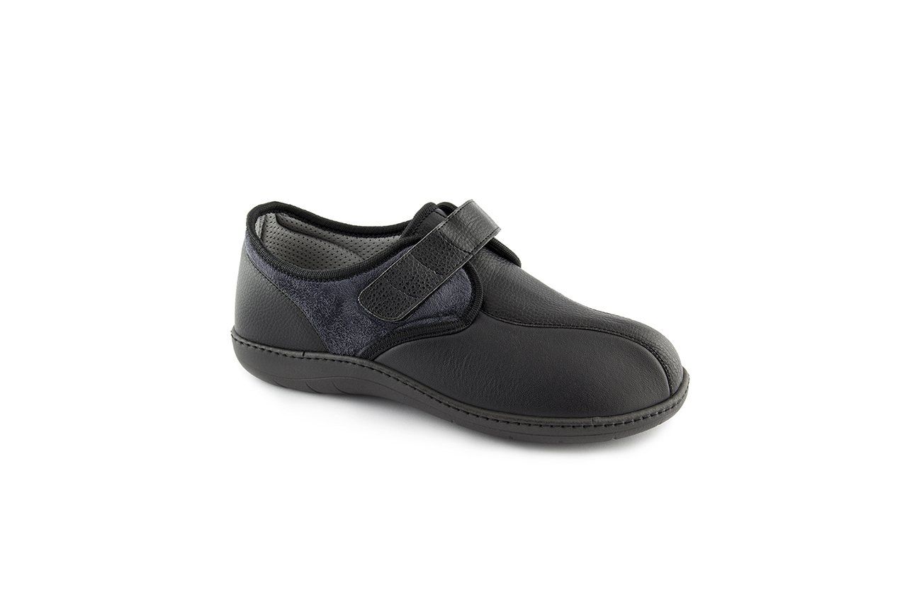 scarpa chiusa per post-operatorio
