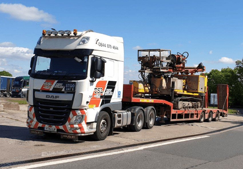 Stepframe -ramp- trailer PLANT TRAILERS
