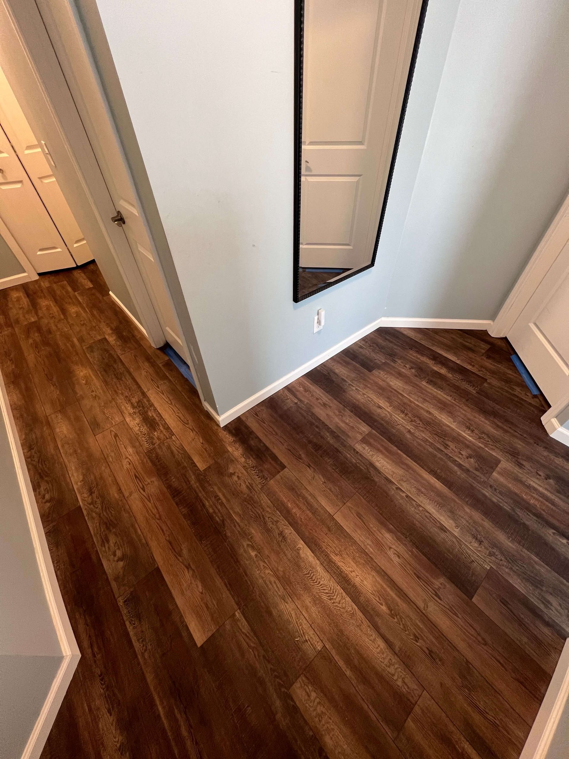 hallway - vinyl planks
