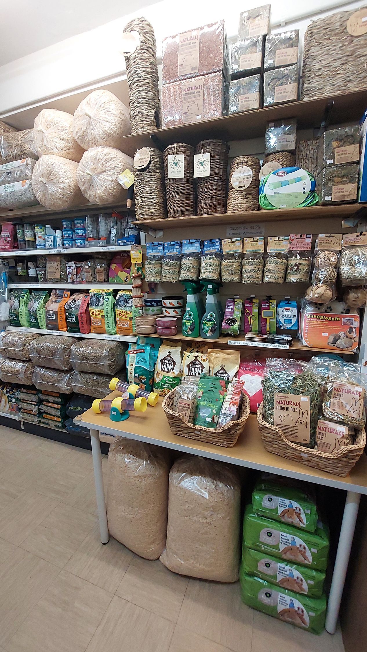 Pet shop.  Pet supplies.