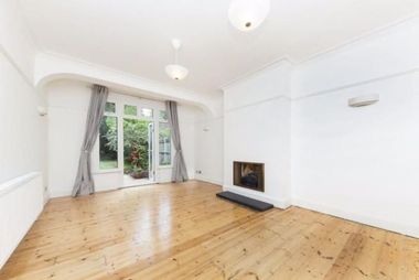 Wimbledon £4,250 pcm