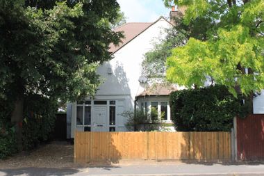 Wimbledon £4,250 pcm