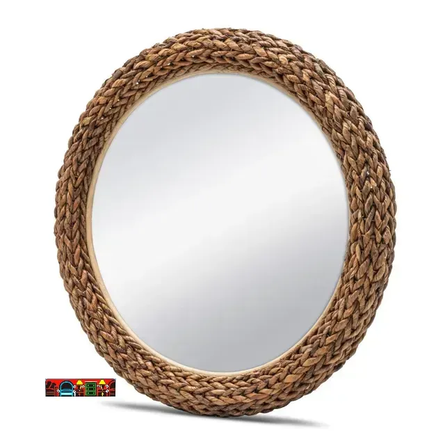 Mirror, round, woven from natural materials, in a natural color.