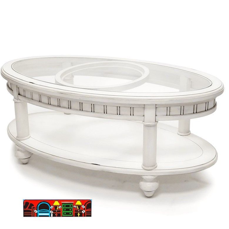 Cocktail table in distressed white, solid wood, casual style, with an oval glass top and a lower shelf.