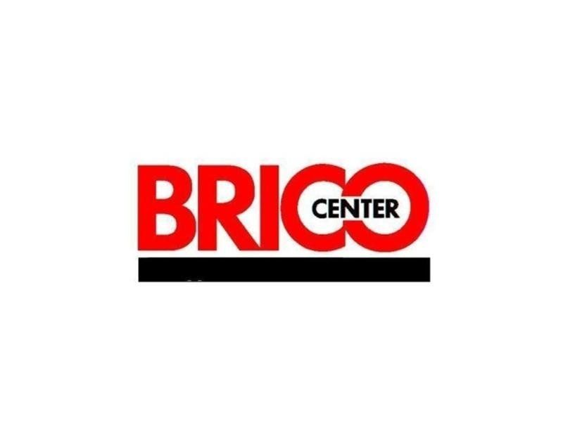 Un logo di un centro Brico su uno sfondo bianco