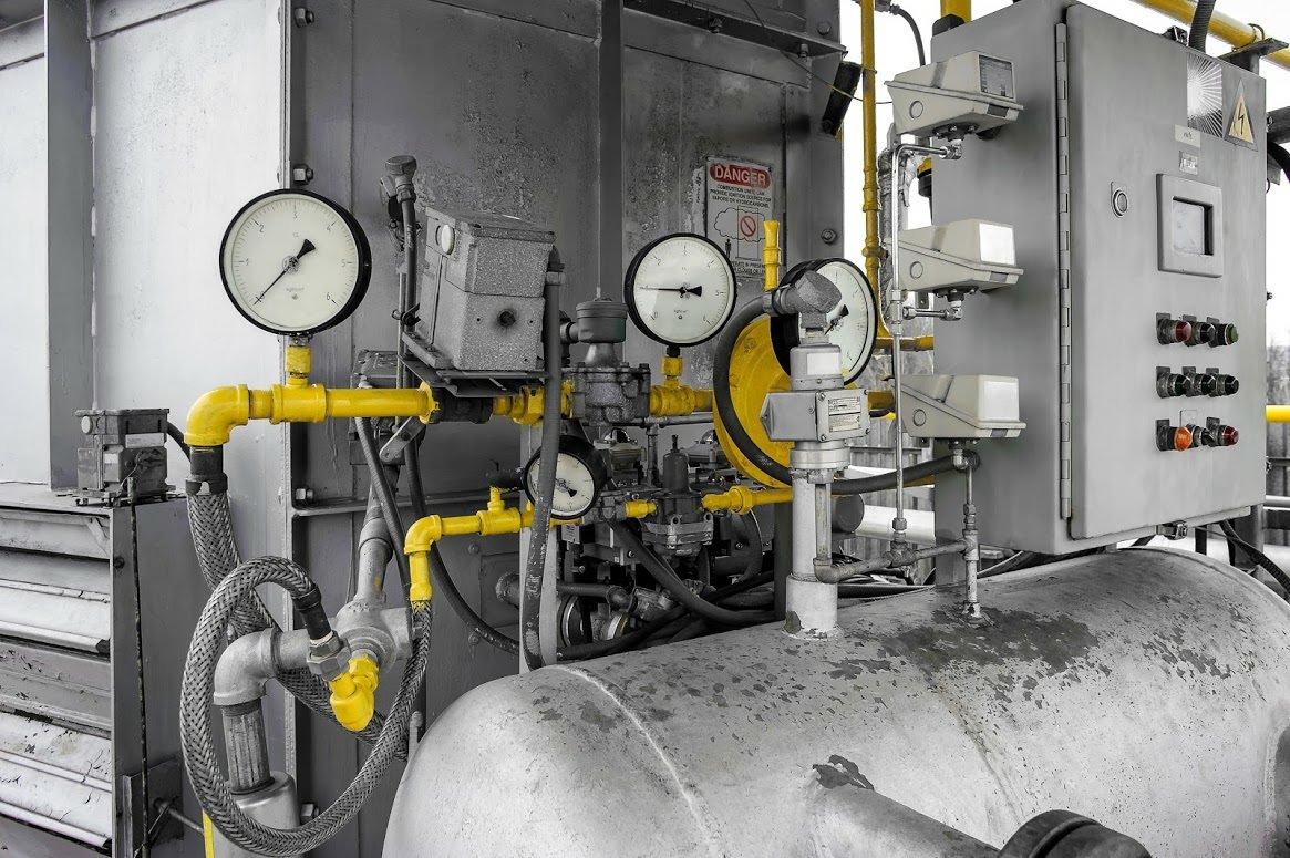4 Main Causes of Oil CarryOver in a Compressed Air System