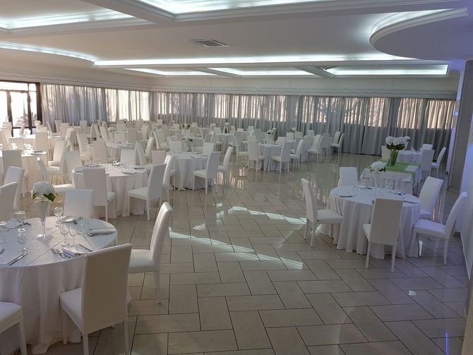 sala adibita a cerimonia nuziale