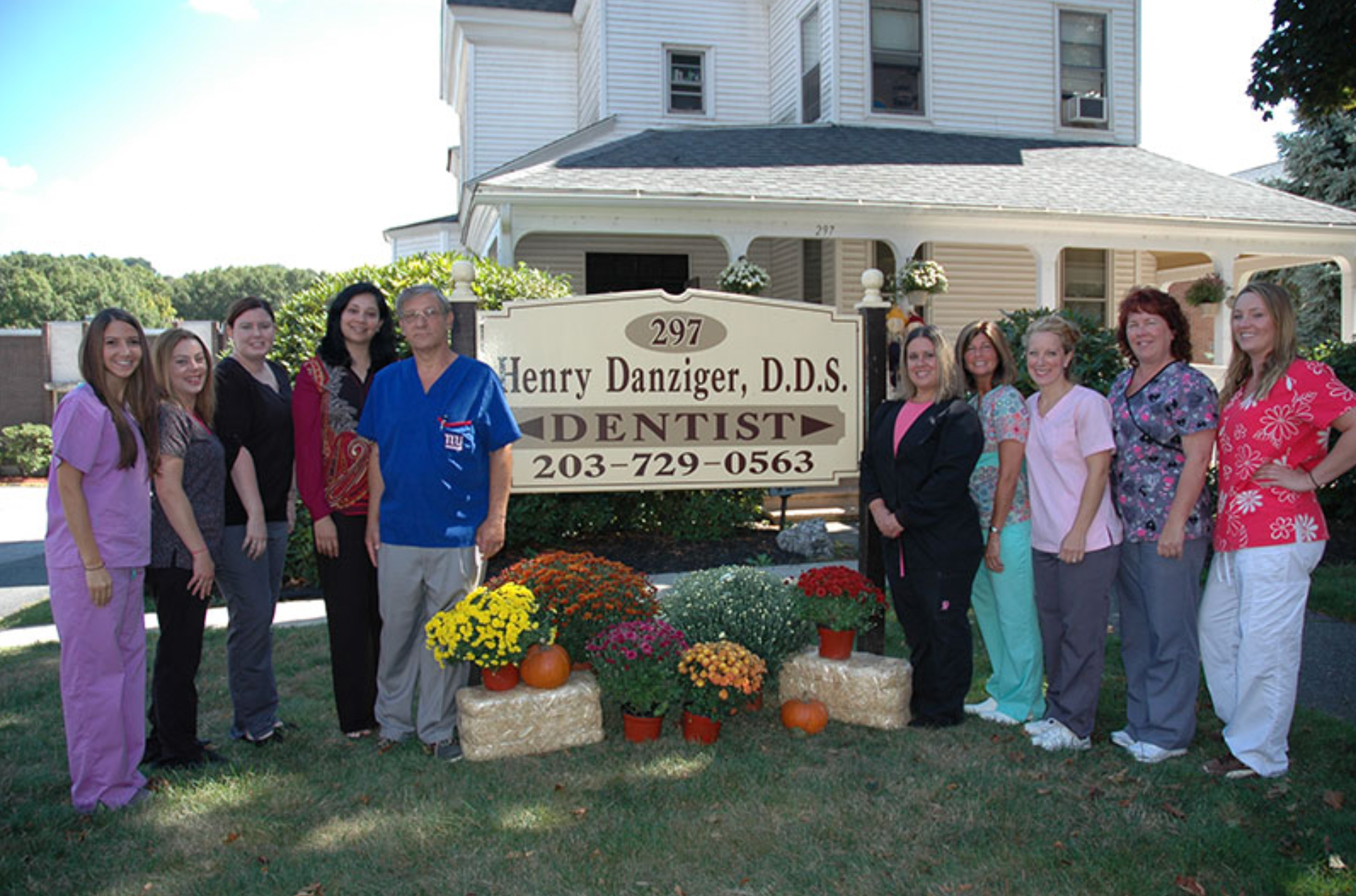 Dentists in Naugatuck
