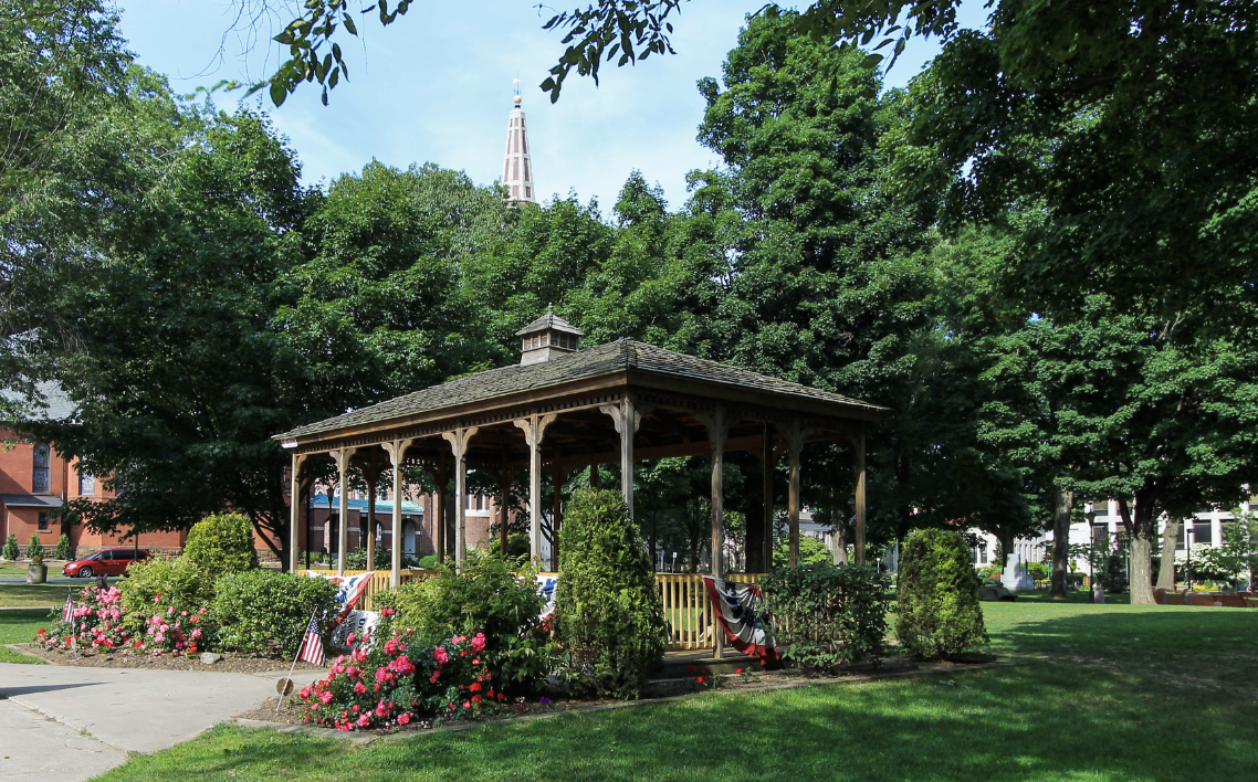 Naugatuck Green